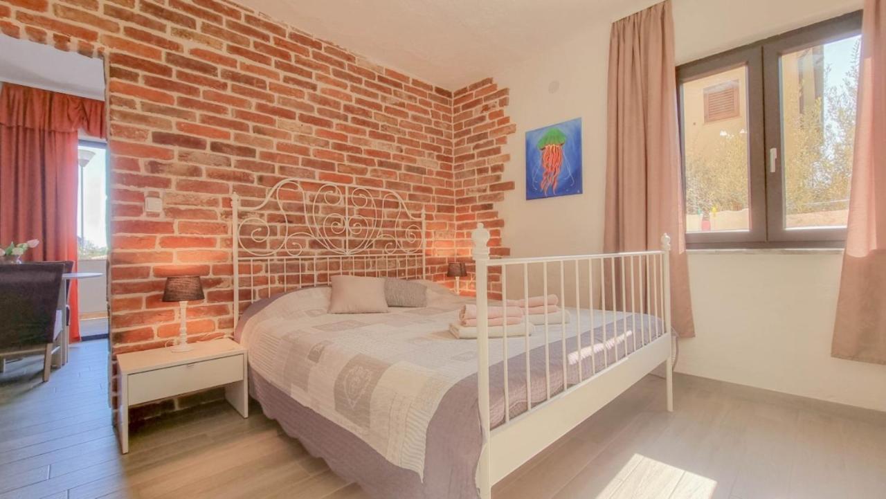 Enio Apartamento Novigrad Istria Exterior foto